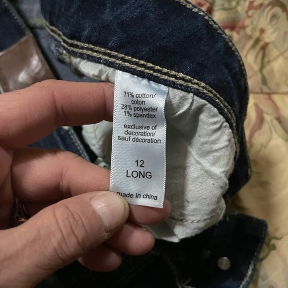 Maurices Dark Wash Flare Jeans Women's Size 12 Long - Picture 4 of 6